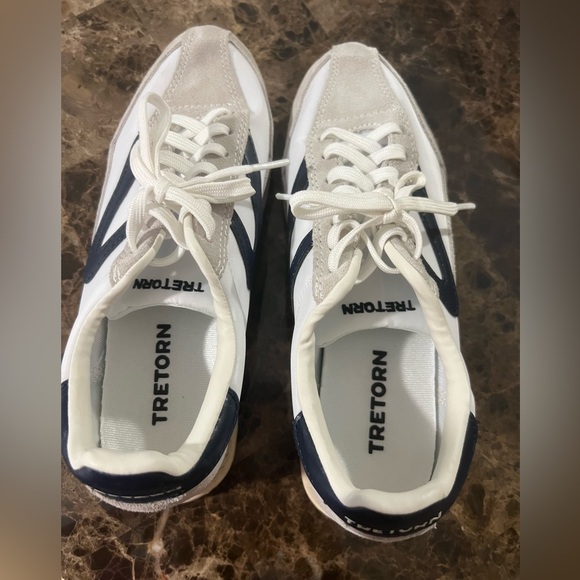 Tretorn - Picture 2 of 4